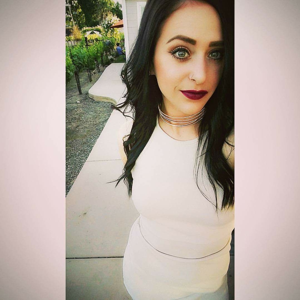 Meet your Posher, Kayla